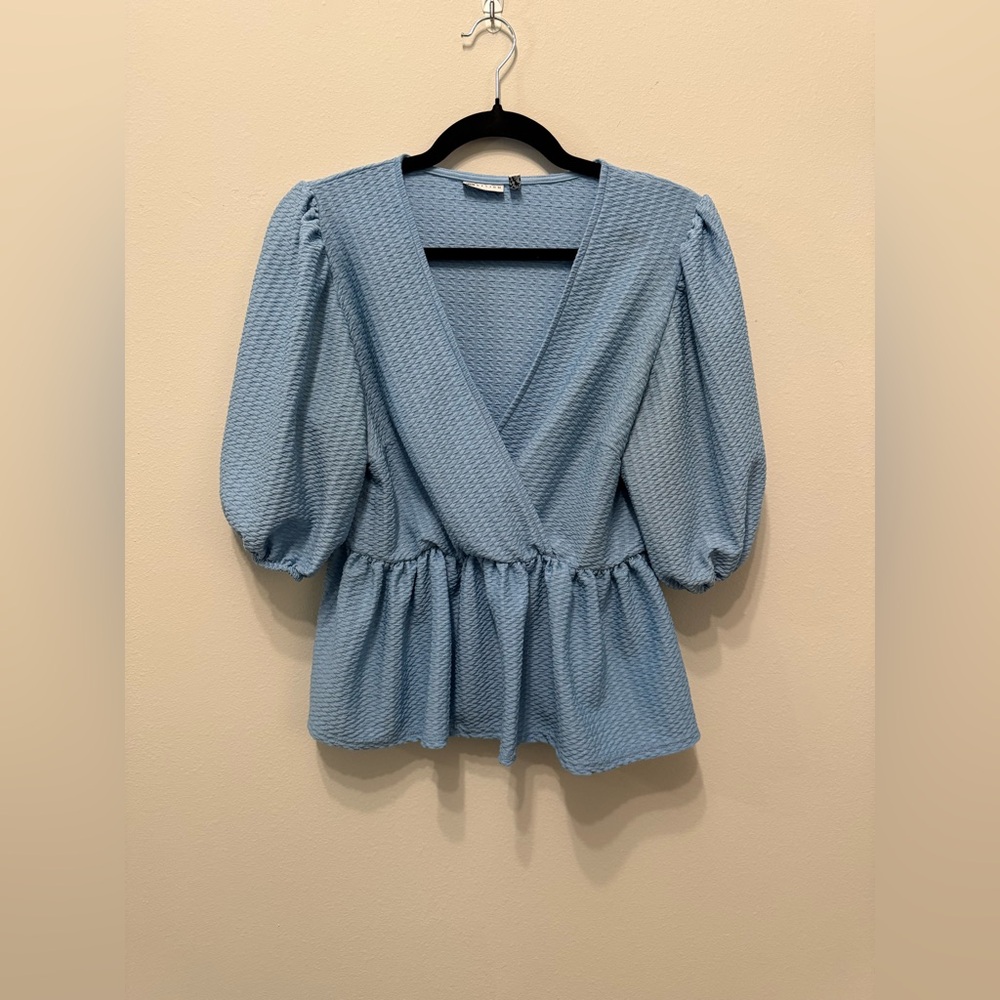 ASOS Balloon Sleeve top in size US 10
